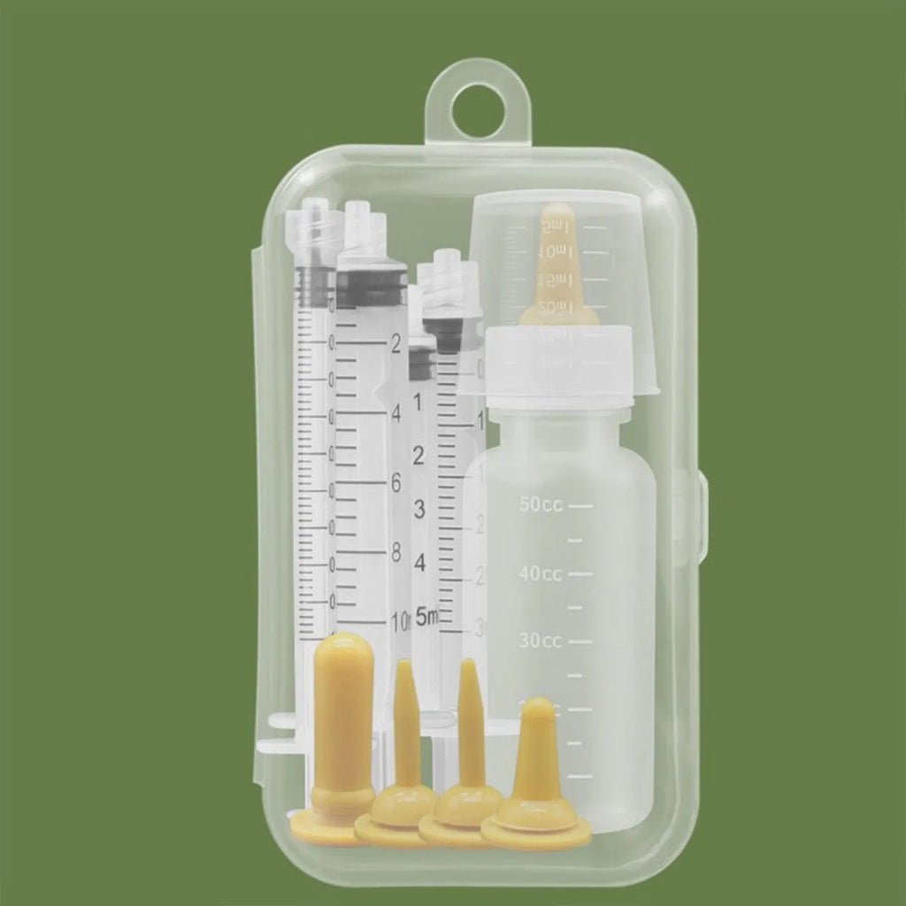 1 Set  pet feeding bottles, small pet feeders, dog and cat feeders, juvenile pet feeders, bottle and syringe type feeders