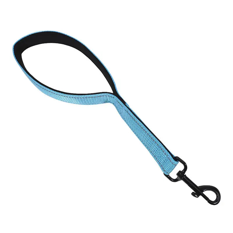 Dog Leash Short Dogs Leash Dog Chain Comfortable Handle Leashes For Large Medium Dogs Walking One Step Pet Chain