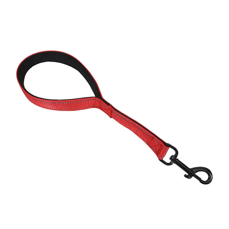 Dog Leash Short Dogs Leash Dog Chain Comfortable Handle Leashes For Large Medium Dogs Walking One Step Pet Chain