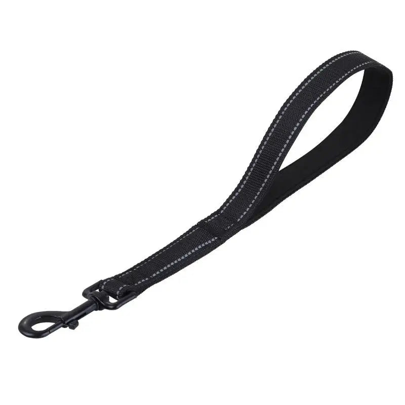 Dog Leash Short Dogs Leash Dog Chain Comfortable Handle Leashes For Large Medium Dogs Walking One Step Pet Chain