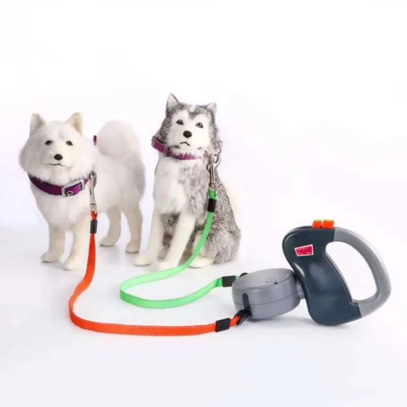 Two Dog Reflective Retractable Pet Leash Two Dogs Each up to 50 lbs and 10ft